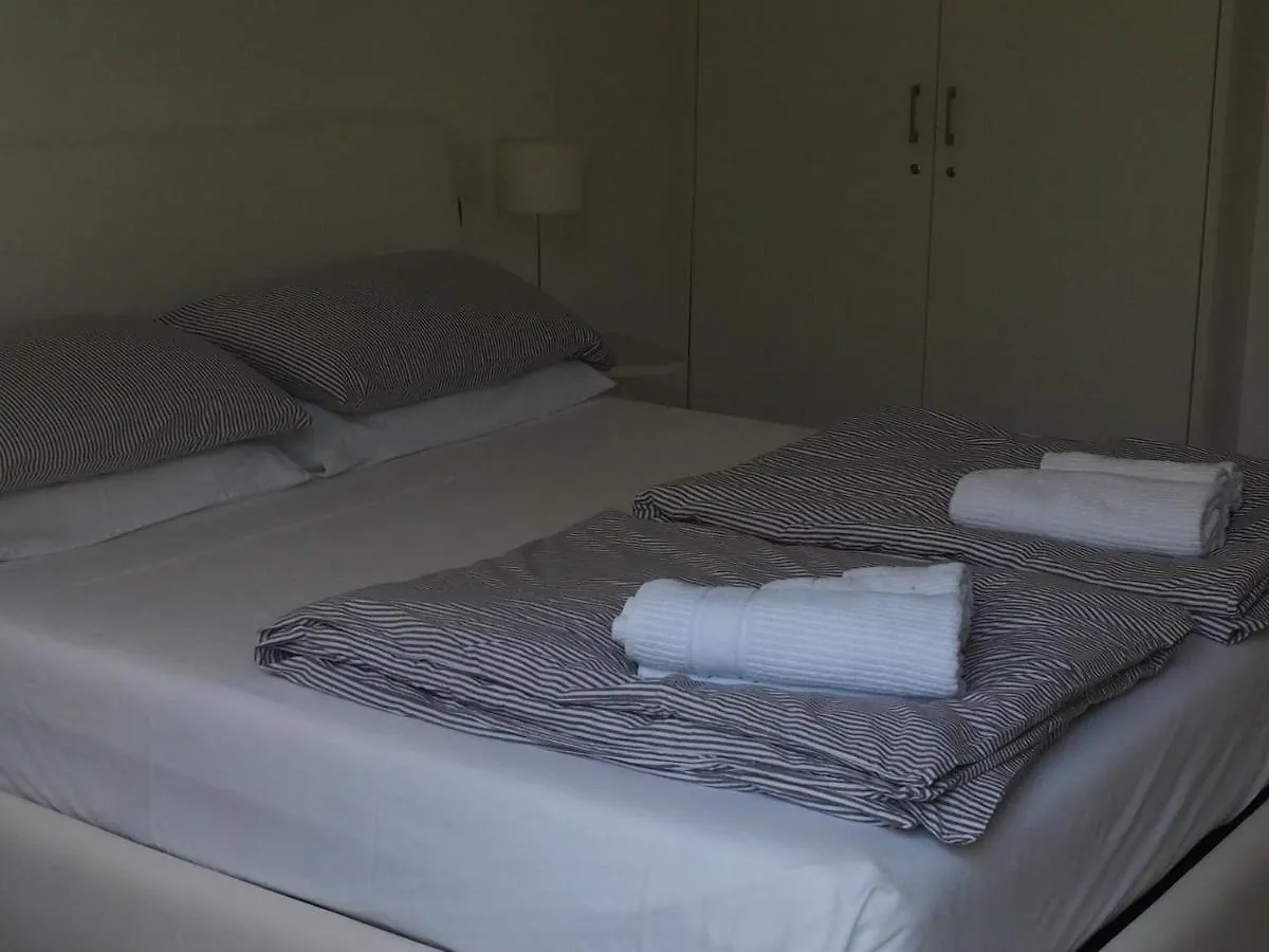 Fair Garden Apartment Bardolino Italy